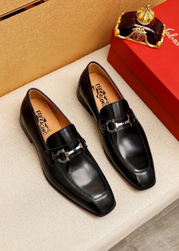 Ferragamo sz38-44 hnq1115